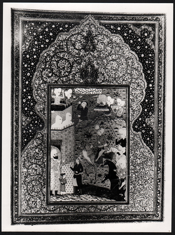 photo : miniature d'Iran, l'orient des provençaux : orient réel et mythique, sur www.wanted-rare-books.com/l-orient-des-provencaux-photographie-affiche-depliant-prospectus-1982.htm
